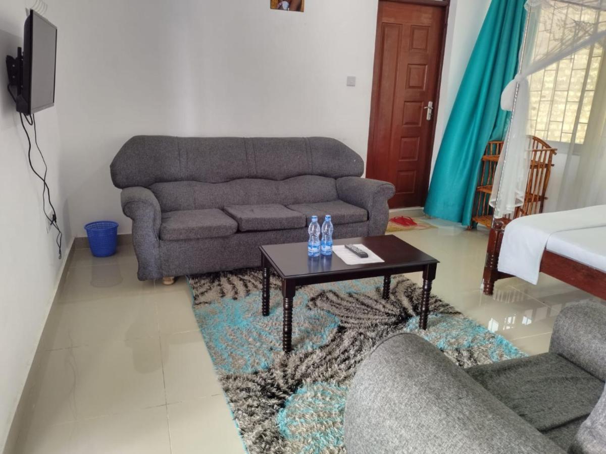 6 Park Retreat Hotel Mombasa Eksteriør billede