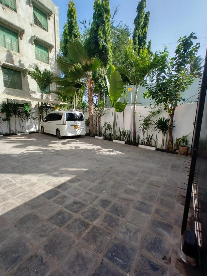 6 Park Retreat Hotel Mombasa Eksteriør billede